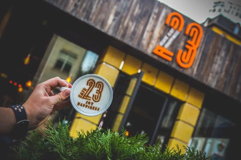 23.Cafe Joy Happiness