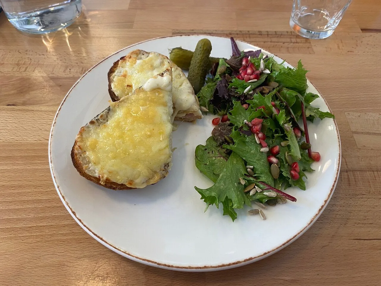 718 Breakfast & Brunch