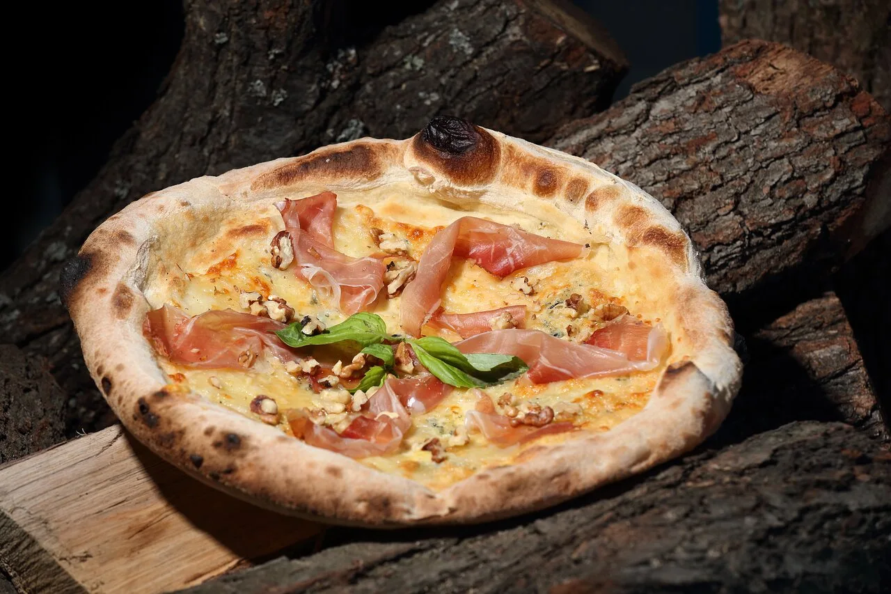 Amore Pizza Restaurant