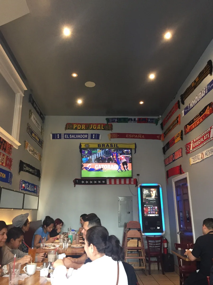 Balompie Cafe 3