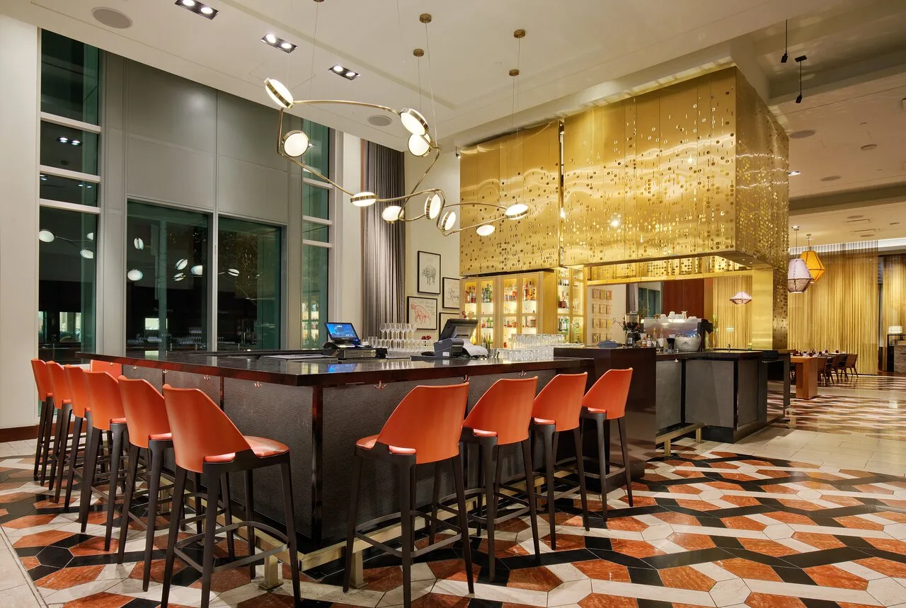 Bar 888