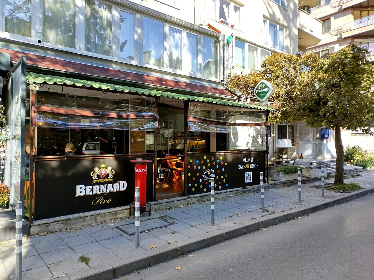 Bigla Bar Bernard