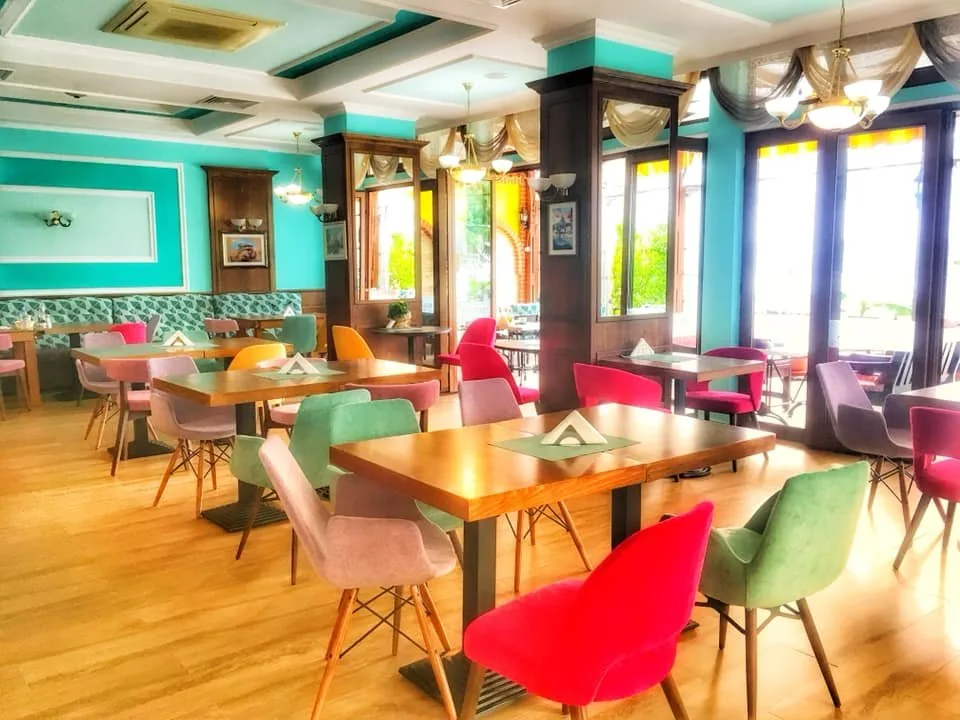 Bistro Deykin