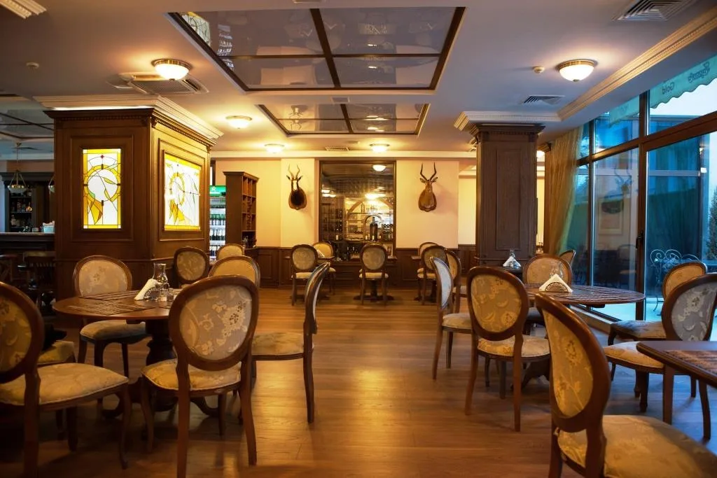 Bohemia Bar & Grill