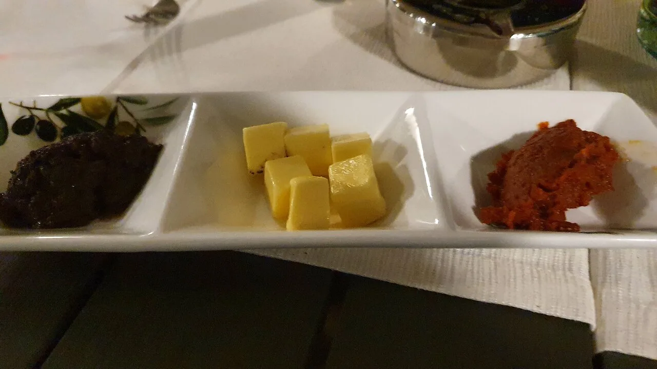 Clubhouse Bistro