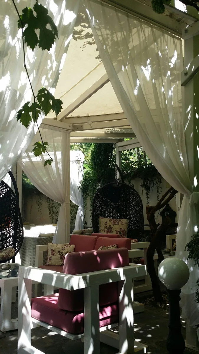 Cocktail Bar Garden
