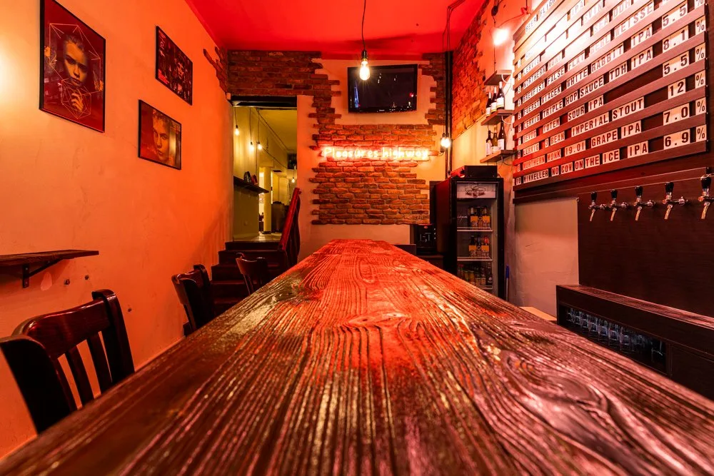 Crafter Bar
