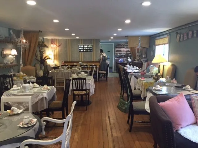 DarTealing Lounge