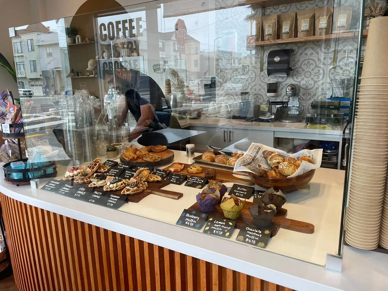Diamond Coffee N’ Pastry