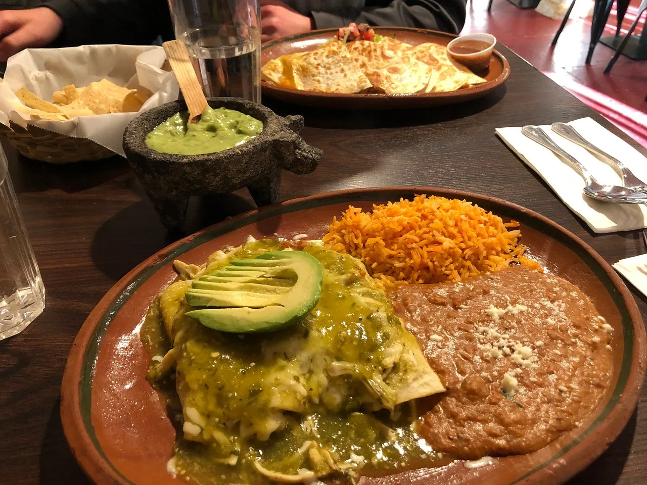 Don Chuys Mexi-Mercado