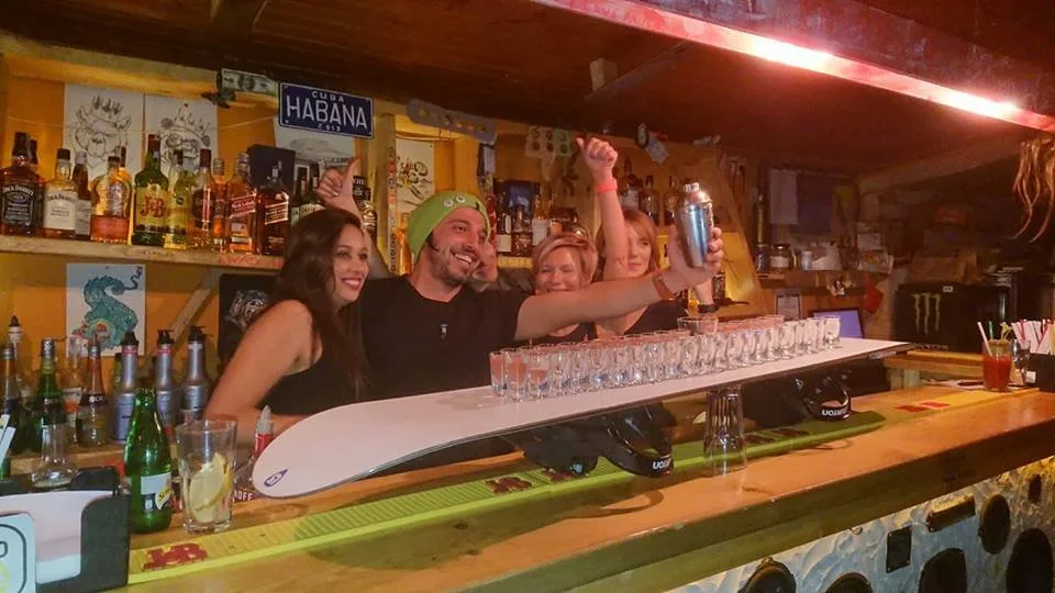 Funky's Bar