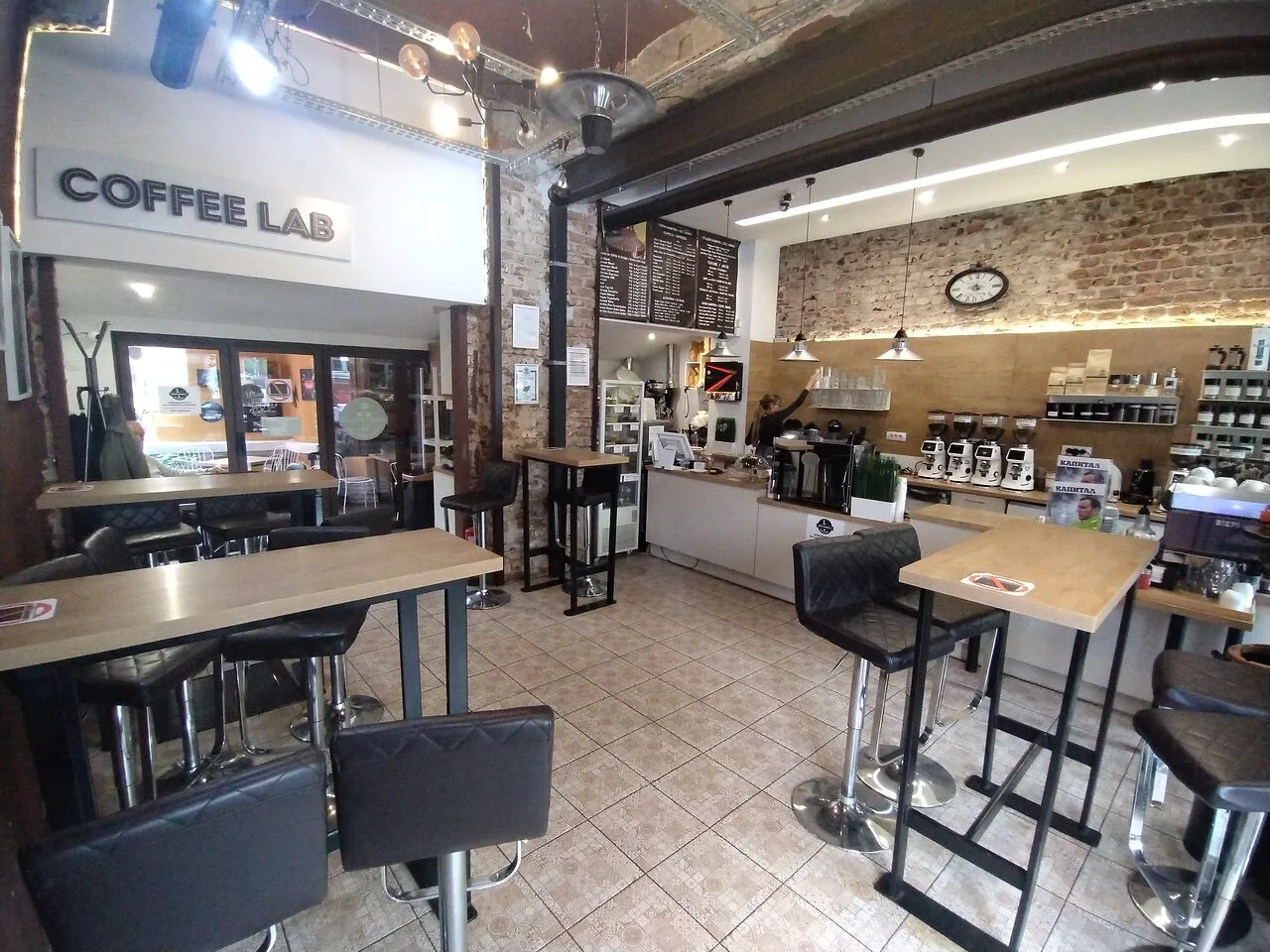Gentlemen's Roastery Lab
