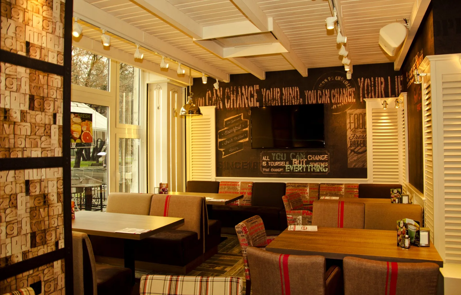 Happy Bar & Grill Ruse