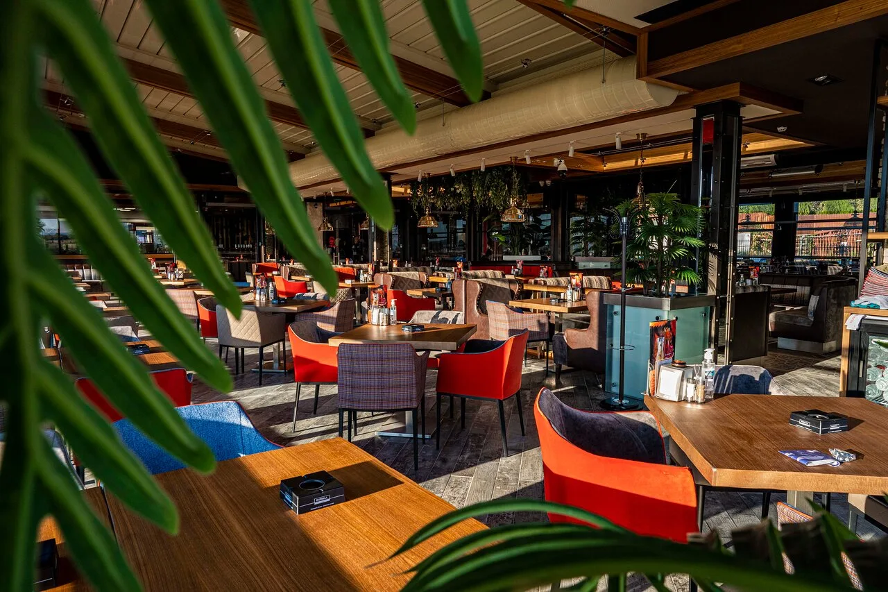 HAPPY BAR & GRILL Sandanski