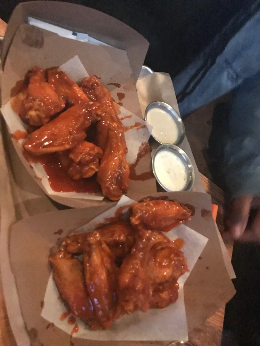 Hi Tops Bar - San Francisco