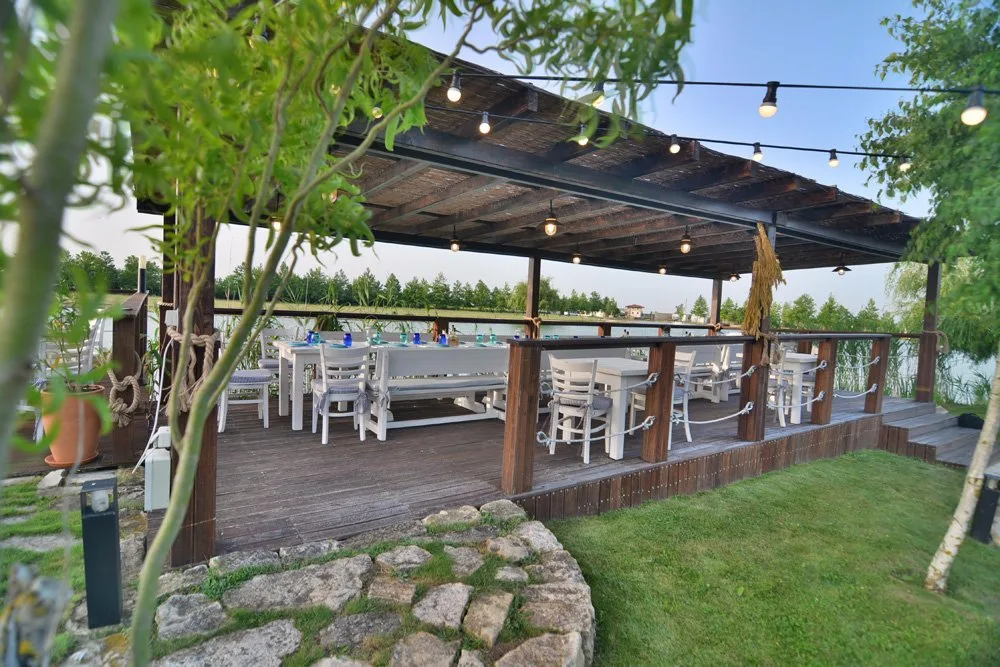 Lake Taverna