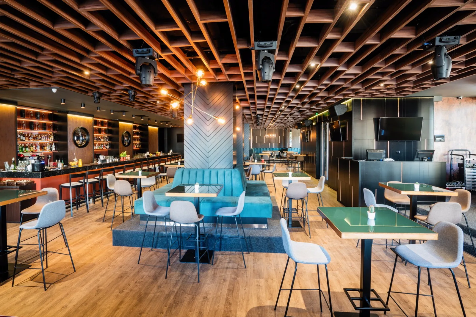 LARGO di Serdika bar&diner