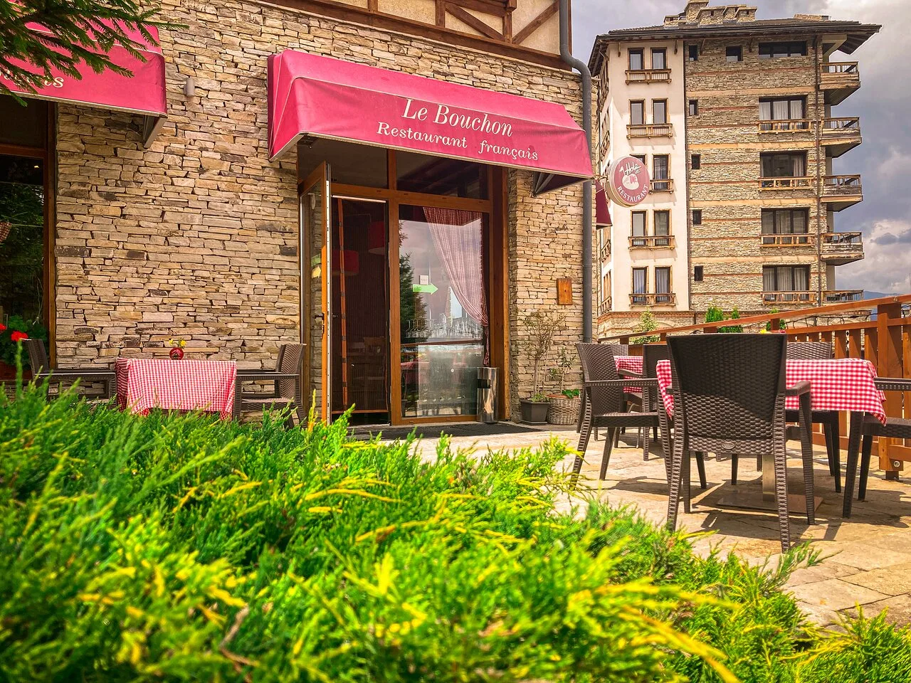 Le Bouchon