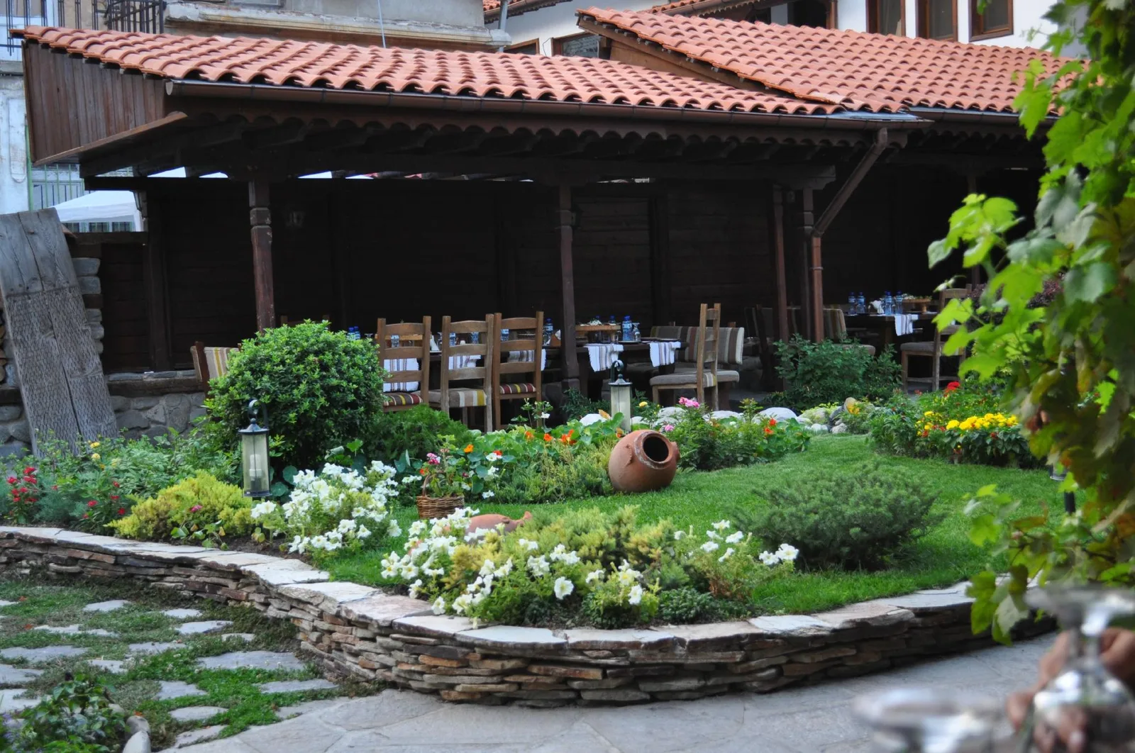 Megdana