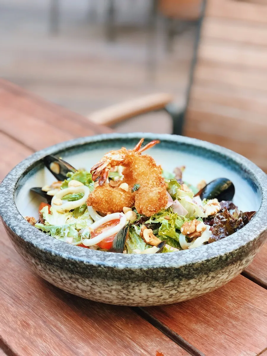 Noah Restaurant +359