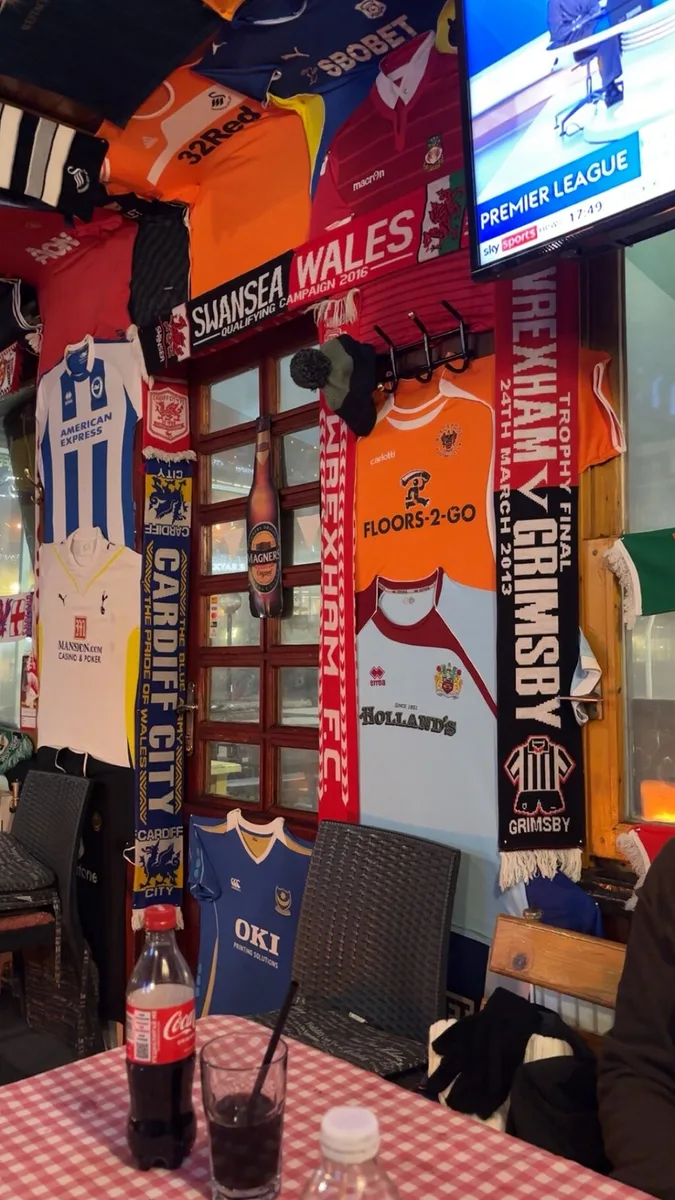 Pappa Mia Sports Bar Restaurant