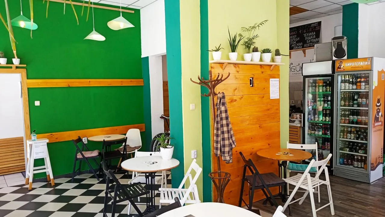 Peyka Cafe