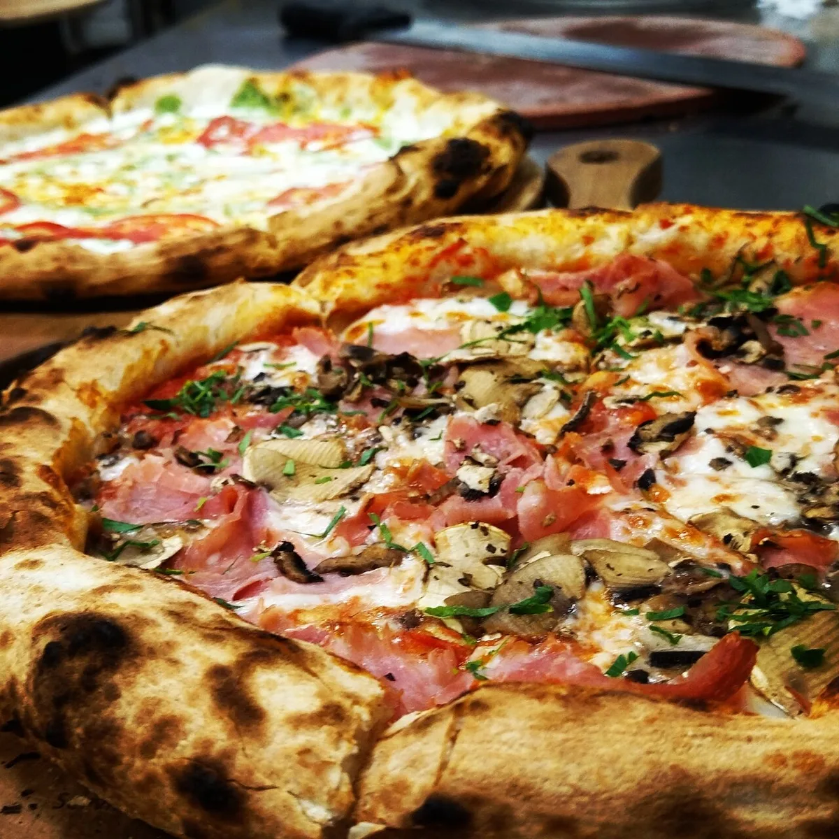 Pizza House