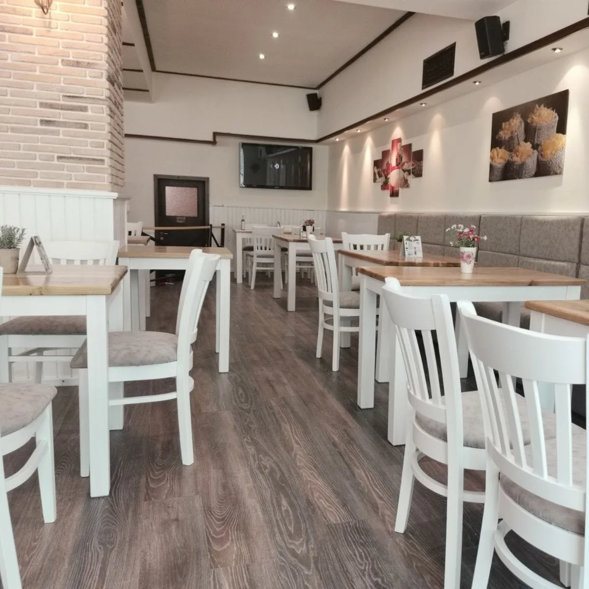 Pizza-Restaurant Ili
