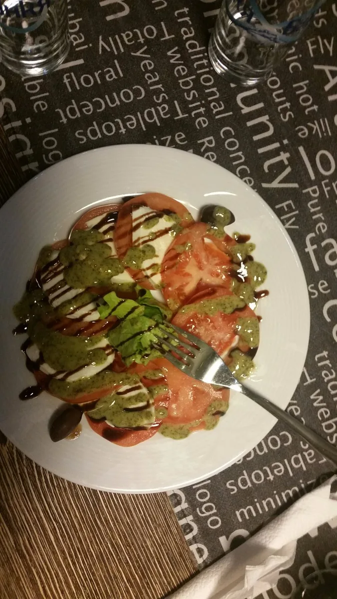 Primo Bar & Grill