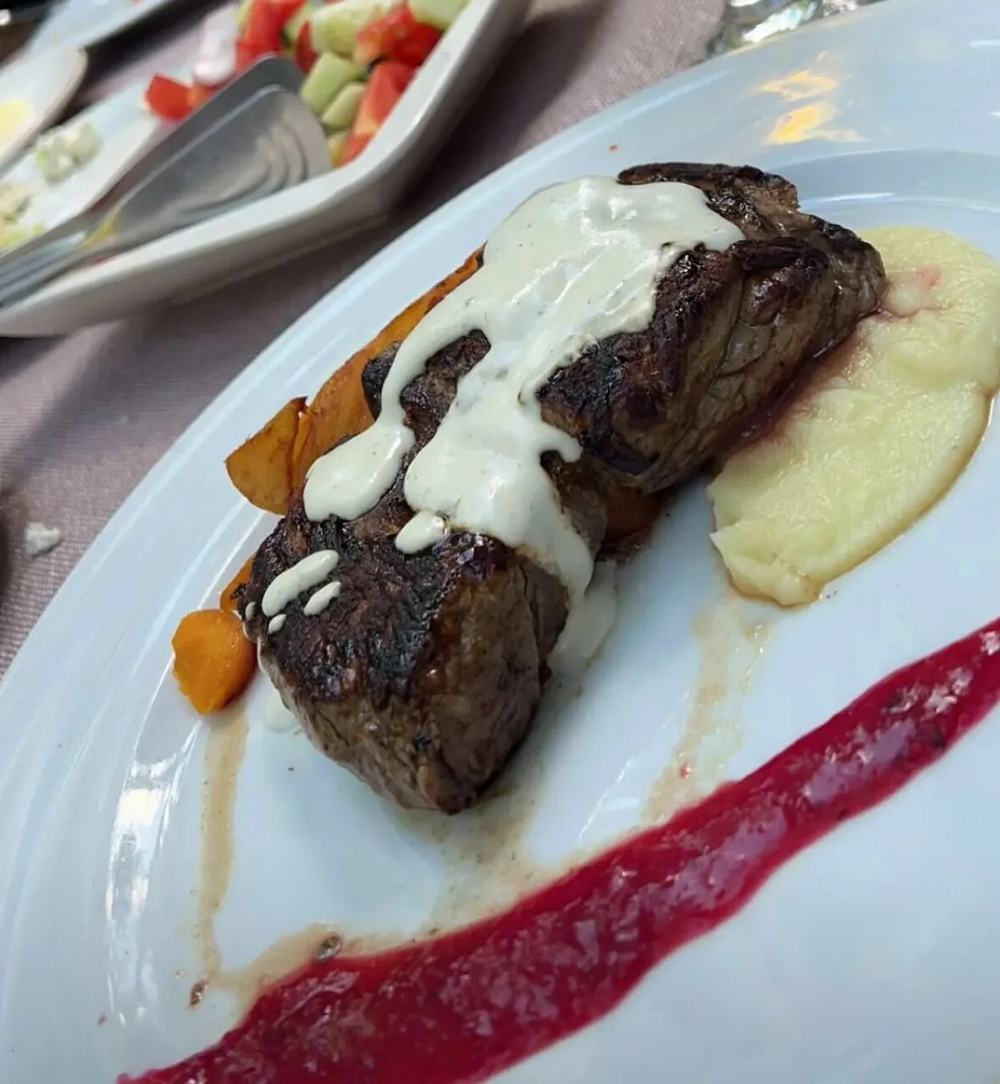 Restaurant Ujvara e Drinit
