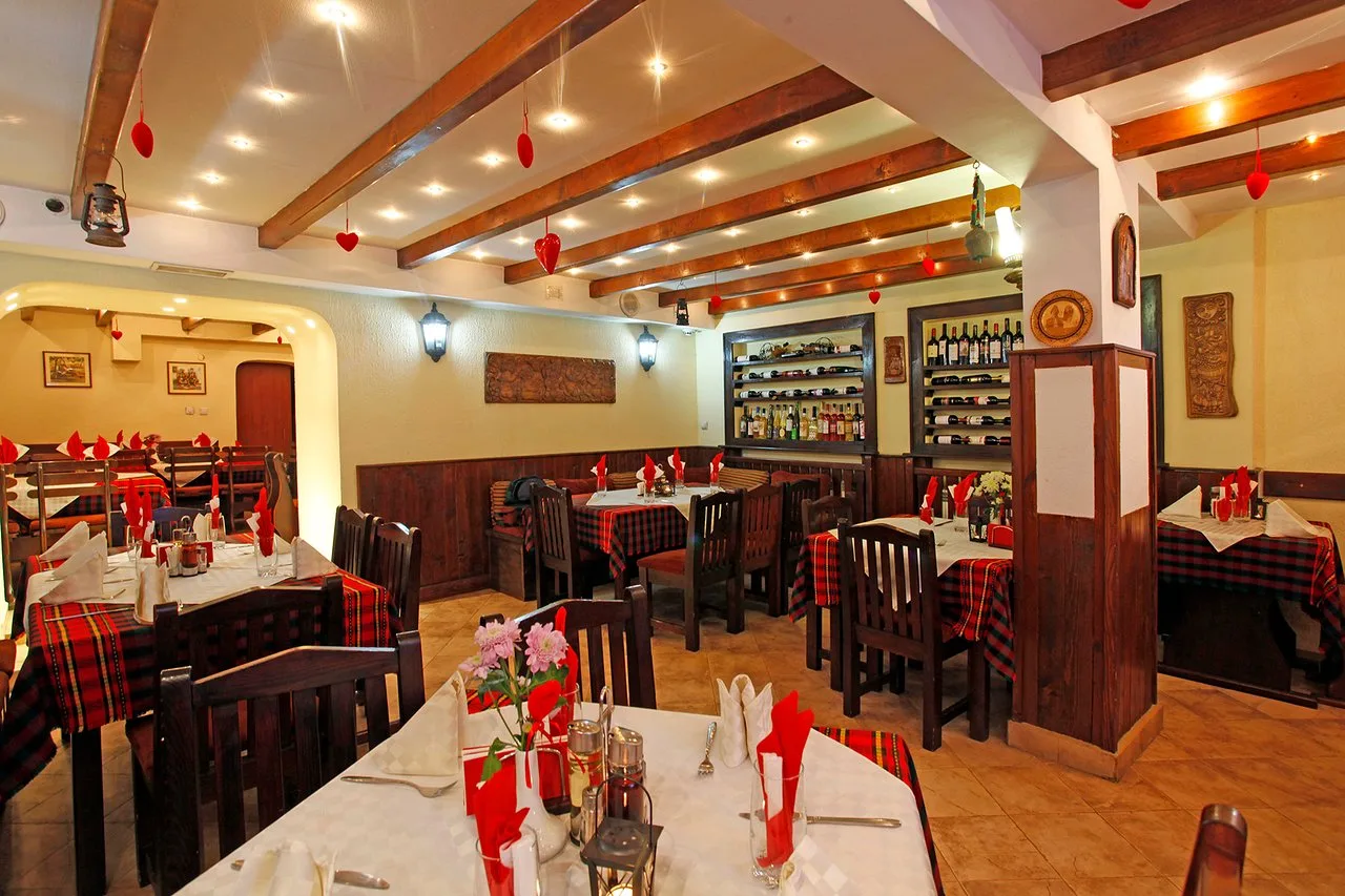 Restaurant Varosha 2003