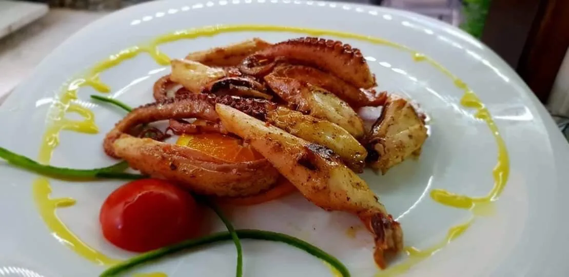 Restorant Kaminite