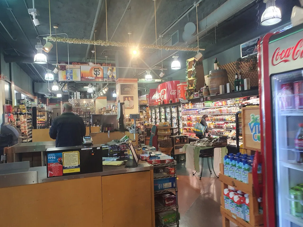 RJ's Market