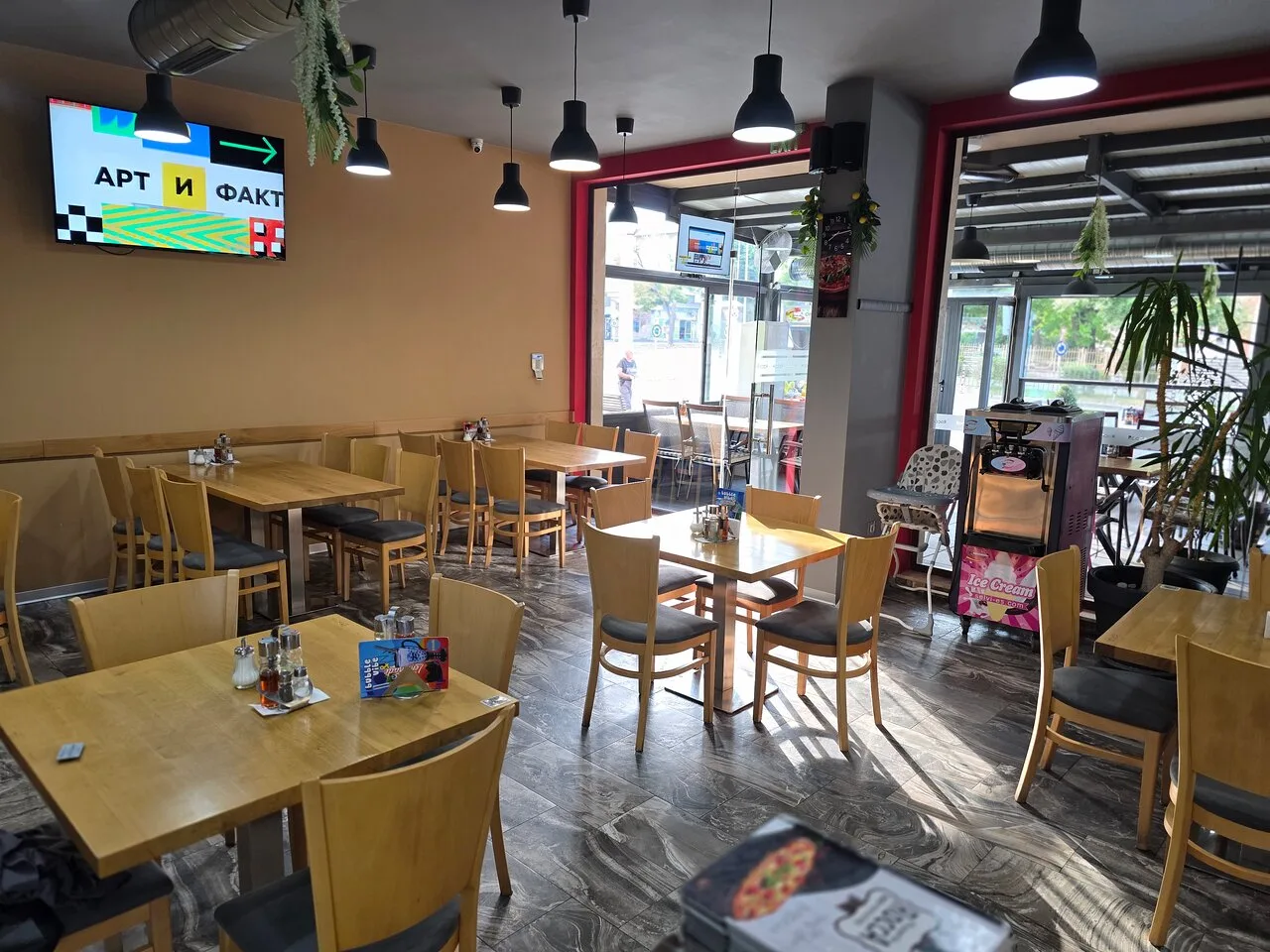 RoccA Pizzeria