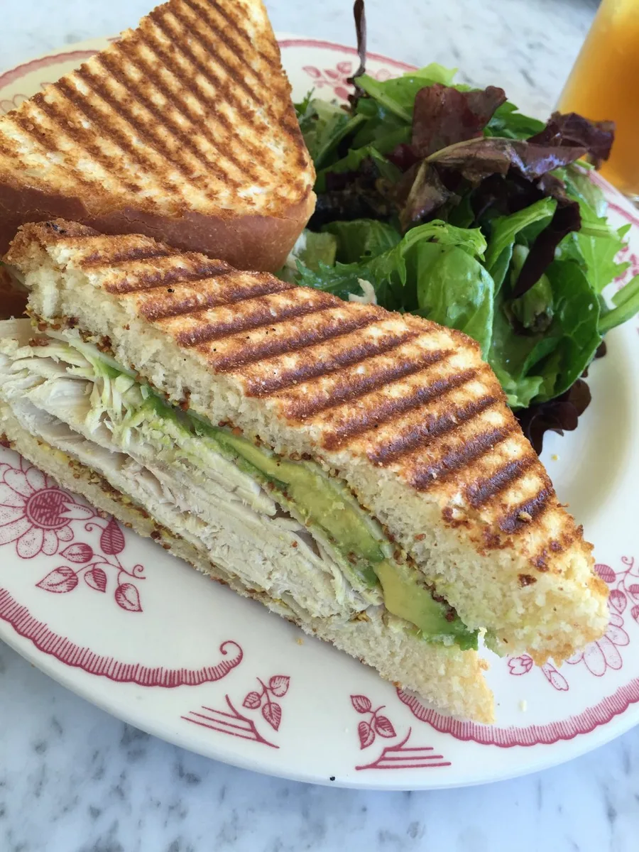Rose's Cafe