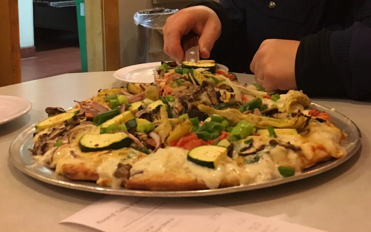 Round Table Pizza Mission Street