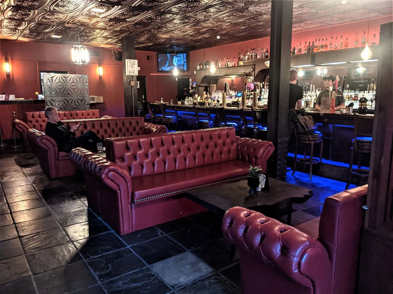 Shovels Bar and Grill