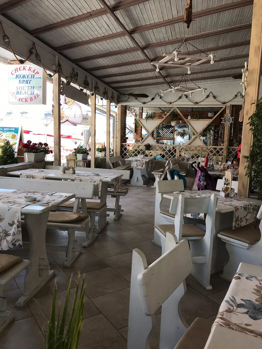 Snack Bar South Beach