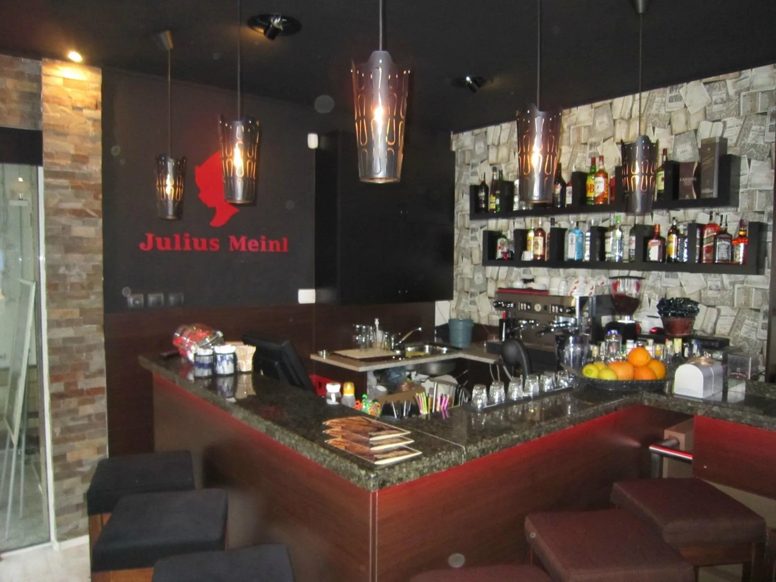 Street Bar Rakovska