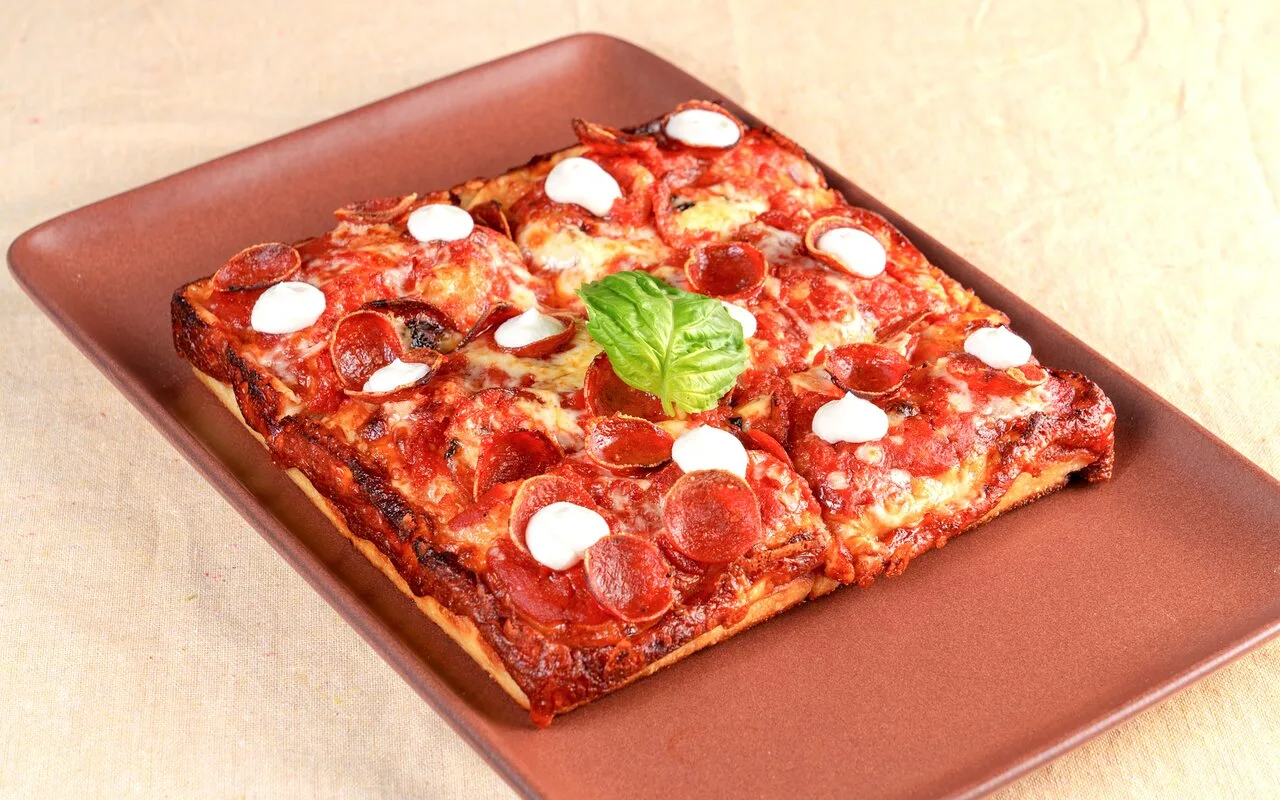 Sunset Squares Slice Shop
