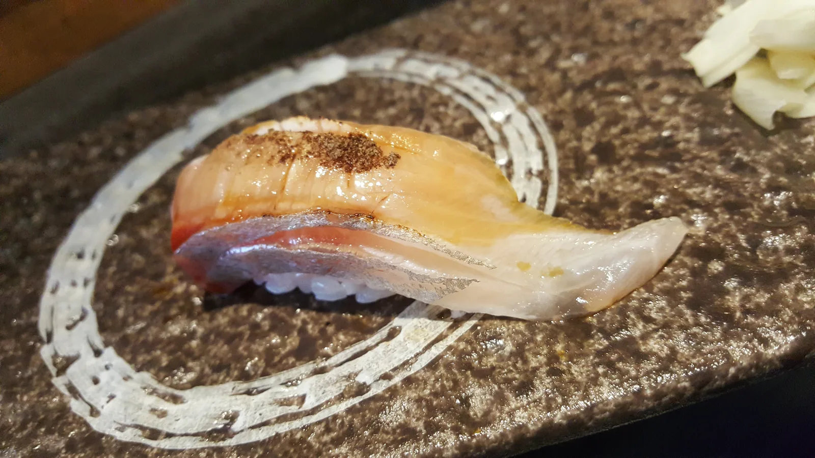 Sushi Hon