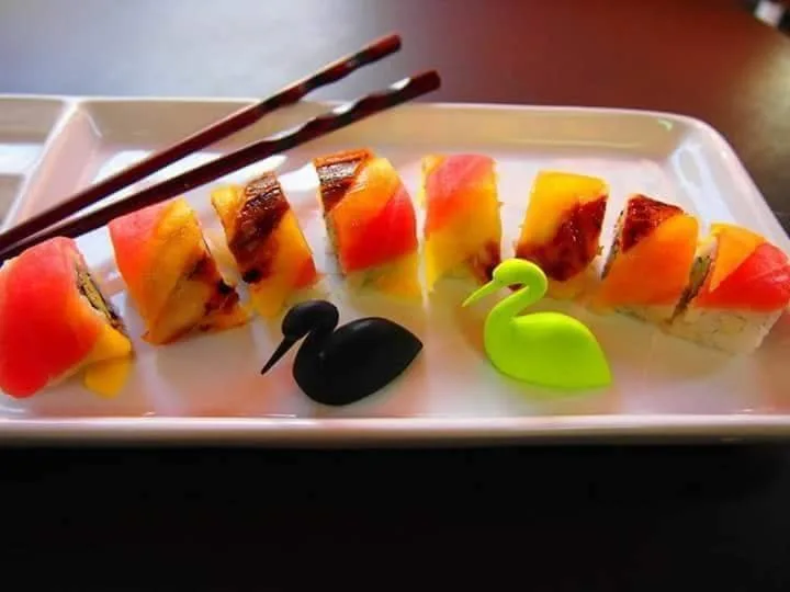 Sushi & Mochi