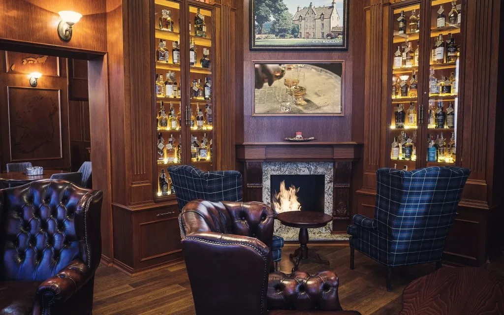 Tasting Room - Premium Spirits and Cocktails
