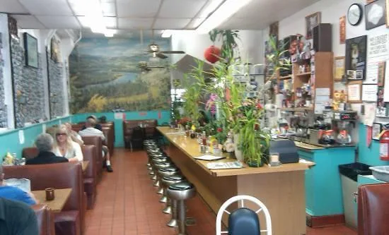 The New Village Cafe