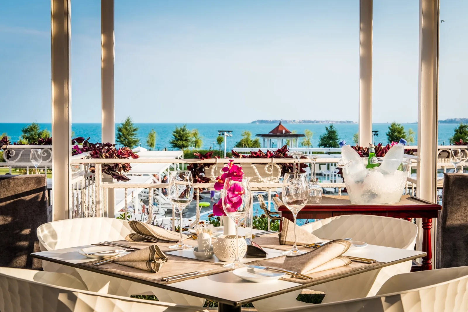 The Taste Fine Dinning Restaurant