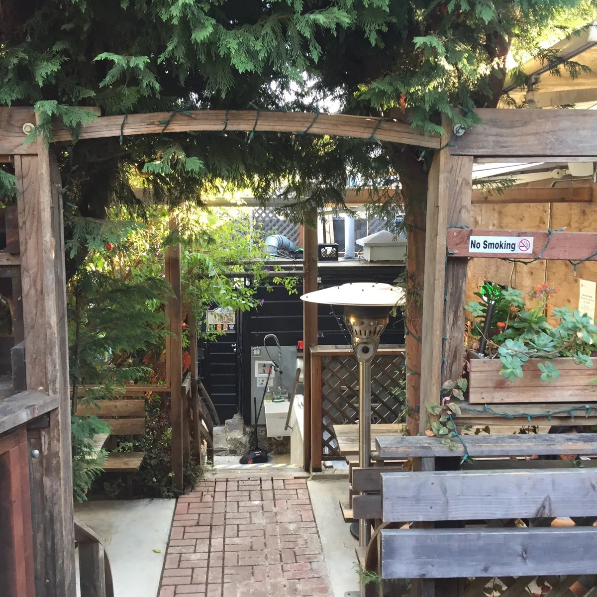 The Valley Tavern