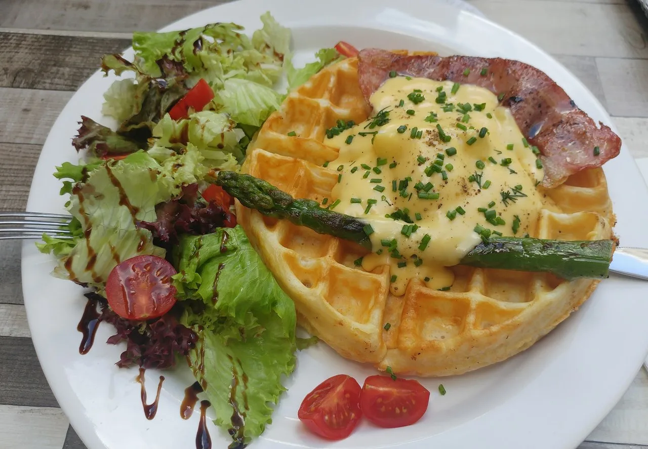 Veronique Waffle House