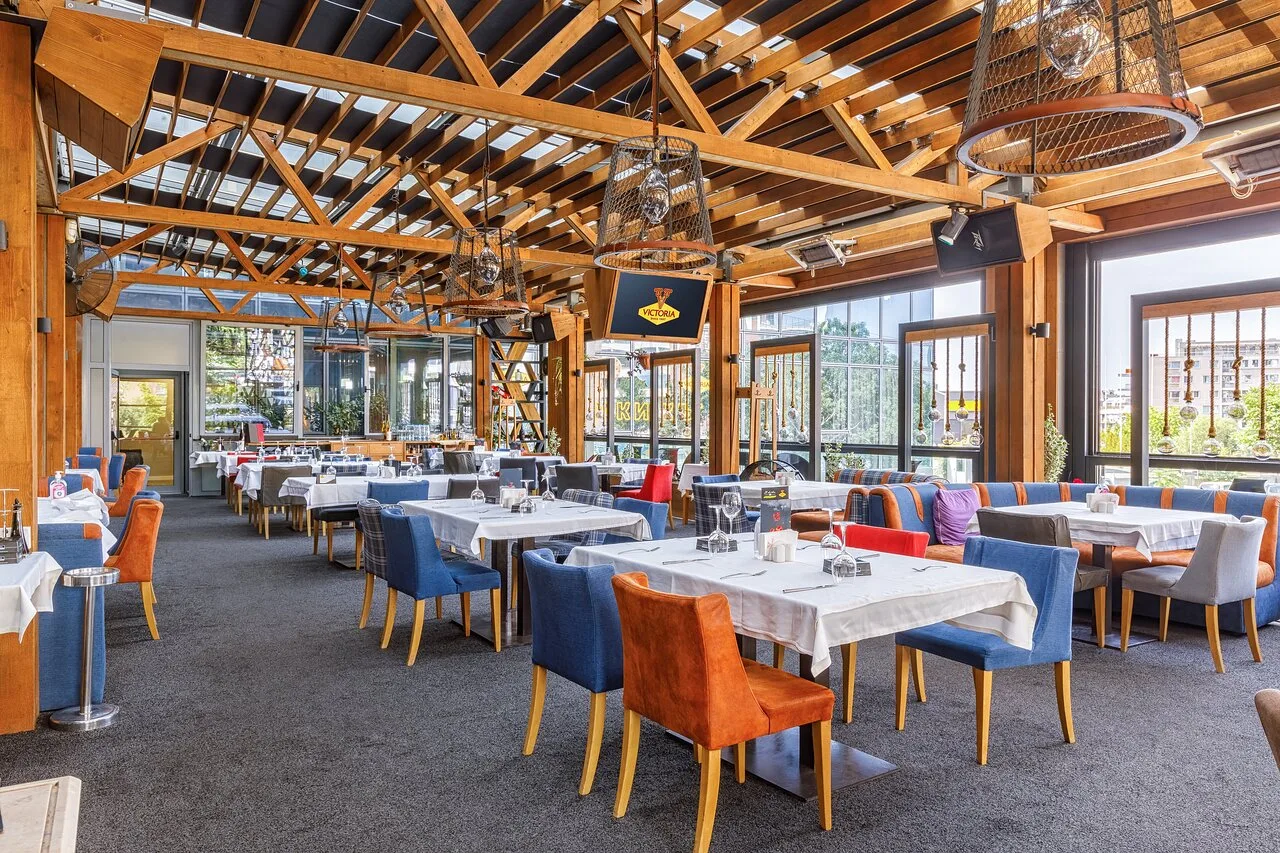 Victoria Restaurant - Boulevard Bulgaria